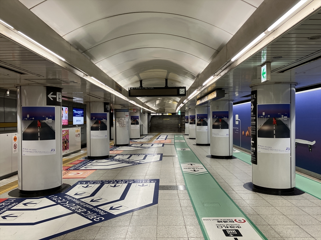 18th Single「ビーナスベルト」大型広告が【名古屋】に登場！｜あい